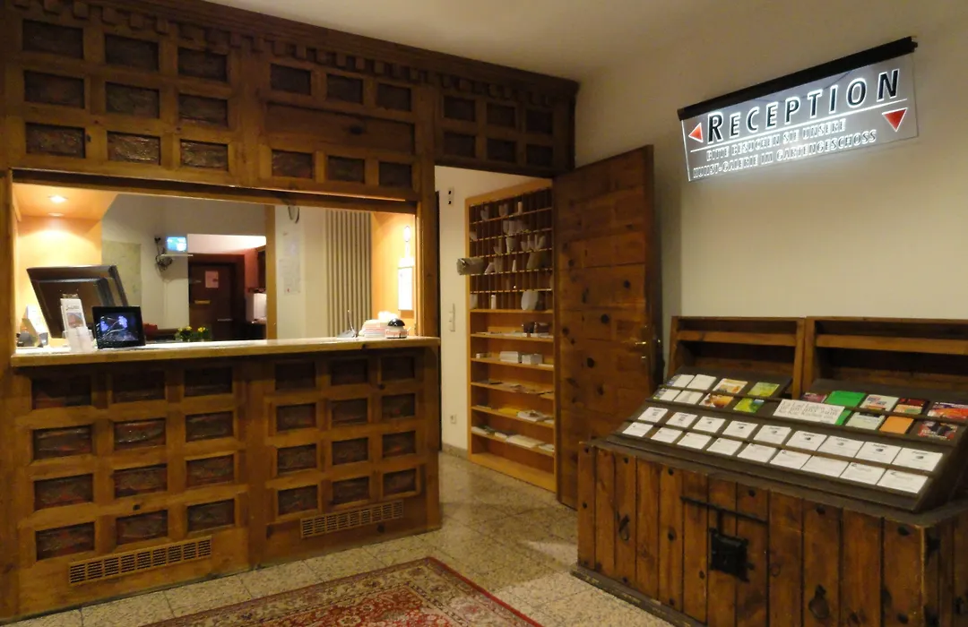 Solitaire Hotel-1